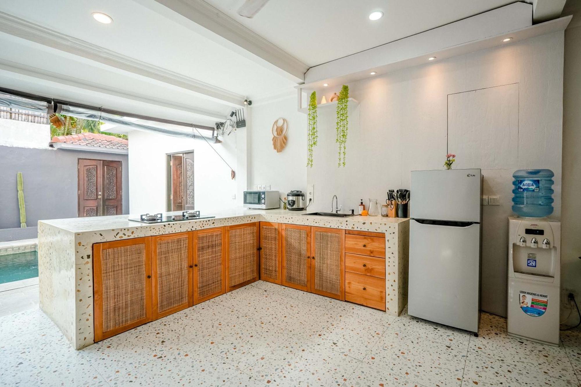 Lalita Villas Seminyak Exterior photo