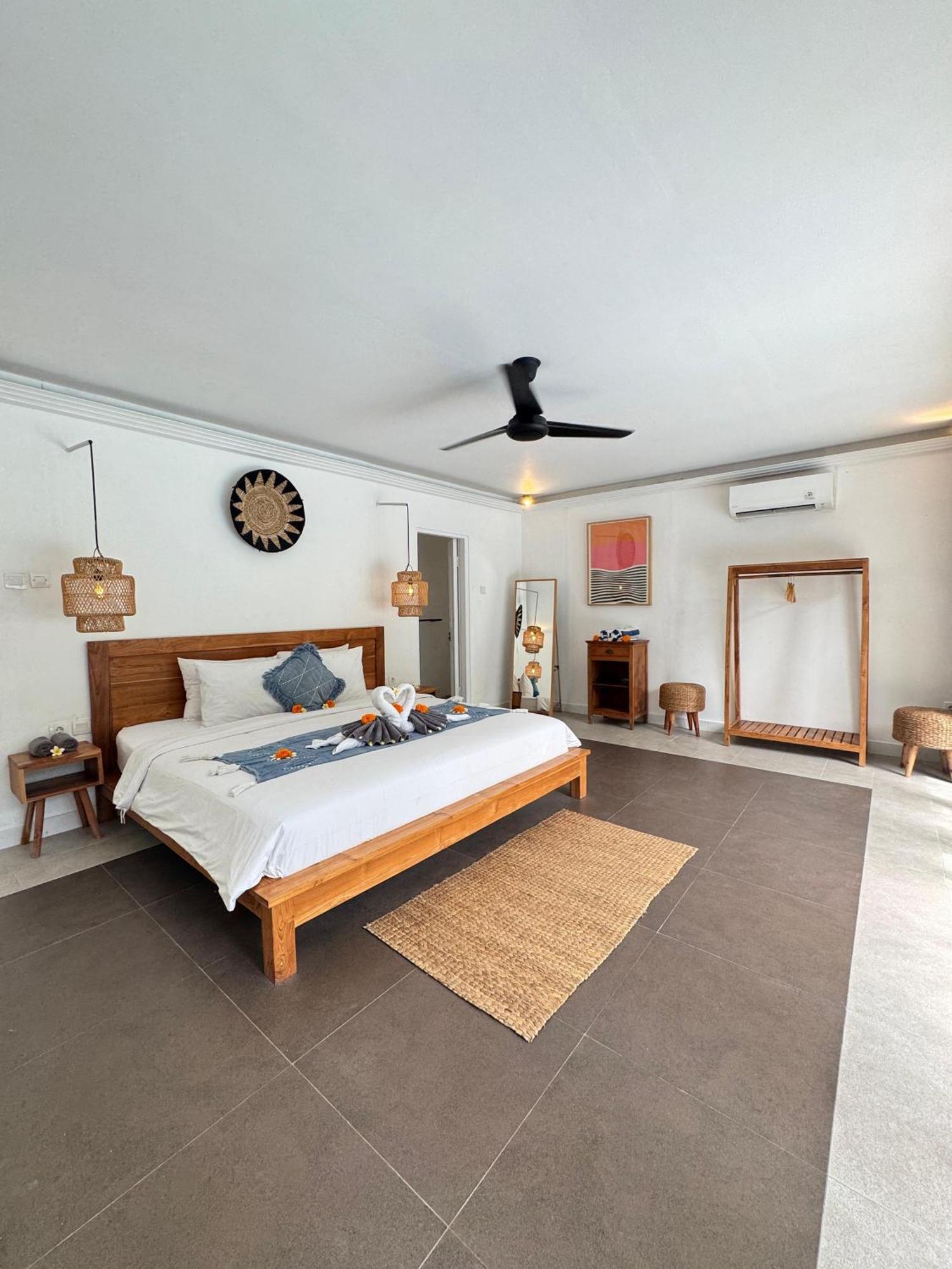 Lalita Villas Seminyak Exterior photo